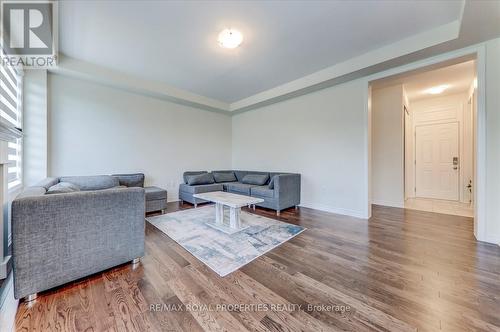 3038 Hollyberry Trail, Pickering, ON - Indoor Photo Showing Living Room