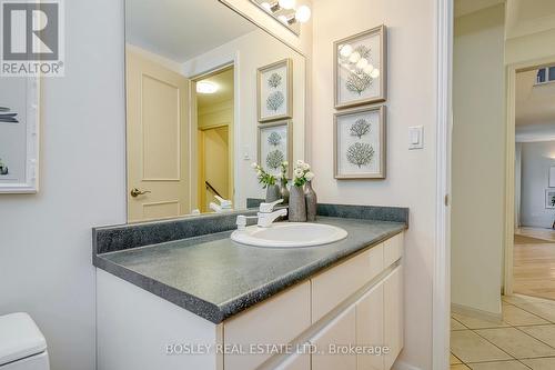 4242 Fieldgate Drive, Mississauga, ON - Indoor Photo Showing Bathroom