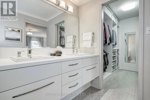 4242 Fieldgate Drive, Mississauga, ON - Indoor Photo Showing Bathroom