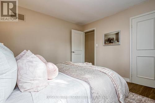 4242 Fieldgate Drive, Mississauga, ON - Indoor Photo Showing Bedroom