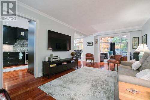 61 Heaslip Terrace, Toronto, ON - Indoor Photo Showing Living Room