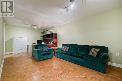 61 Heaslip Terrace, Toronto, ON - Indoor Photo Showing Living Room