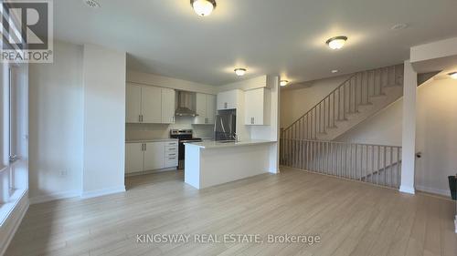 7 Chiffon Street, Vaughan, ON - Indoor Photo Showing Kitchen