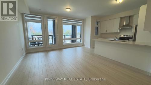 7 Chiffon Street, Vaughan, ON - Indoor Photo Showing Kitchen