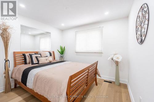 4545 Ivy Gardens Crescent, Lincoln, ON - Indoor Photo Showing Bedroom