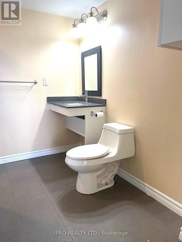 706 - 100 County Court Boulevard, Brampton, ON - Indoor Photo Showing Bathroom