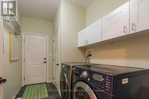 45 Chestnut Drive, Belleville, ON - Indoor Photo Showing Laundry Room