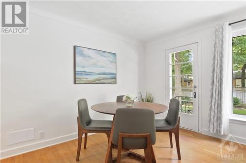 2176 Woodcrest Road, Ottawa, ON - Indoor Photo Showing Dining Room