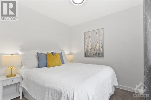 2176 Woodcrest Road, Ottawa, ON - Indoor Photo Showing Bedroom