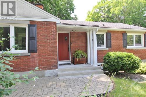 2176 Woodcrest Road, Ottawa, ON - Outdoor With Exterior