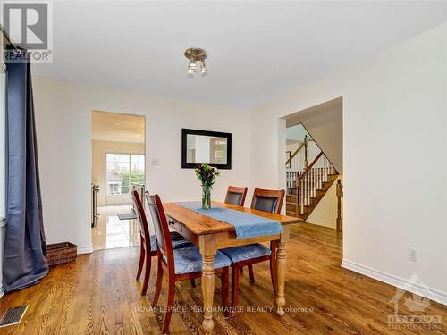 25 Campbell Court, Russell, ON - Indoor Photo Showing Dining Room