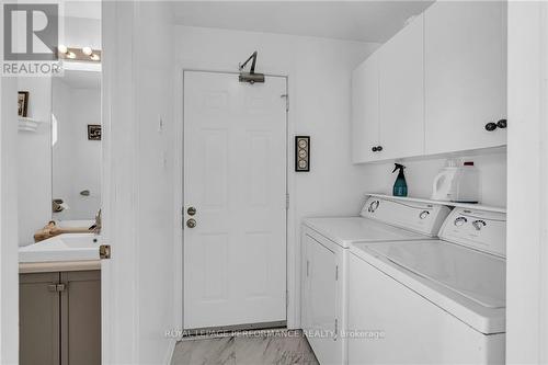 6232 Dalton Court, South Glengarry, ON - Indoor Photo Showing Laundry Room