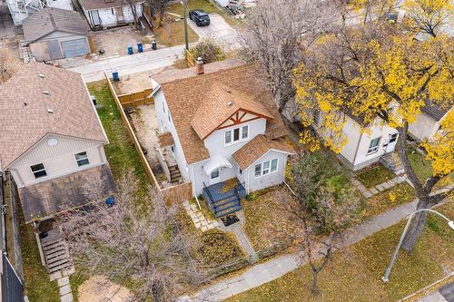 550 Boyd Avenue, Winnipeg, MB - Outdoor