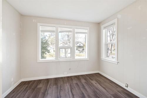 550 Boyd Avenue, Winnipeg, MB - Indoor Photo Showing Other Room