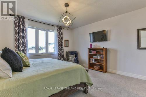 88 Foxborough Place, Thames Centre (Thorndale), ON - Indoor Photo Showing Bedroom