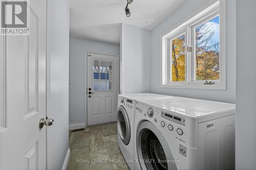 26 Smith Road, Belleville, ON - Indoor Photo Showing Laundry Room