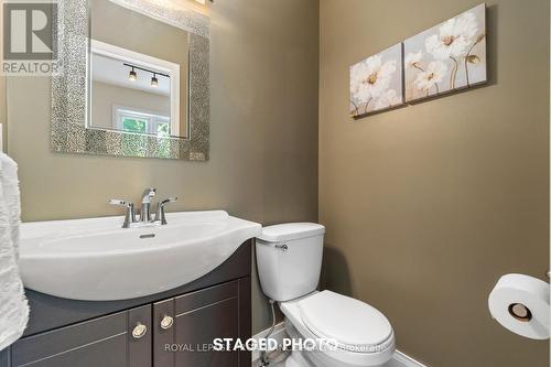 26 Smith Road, Belleville, ON - Indoor Photo Showing Bathroom