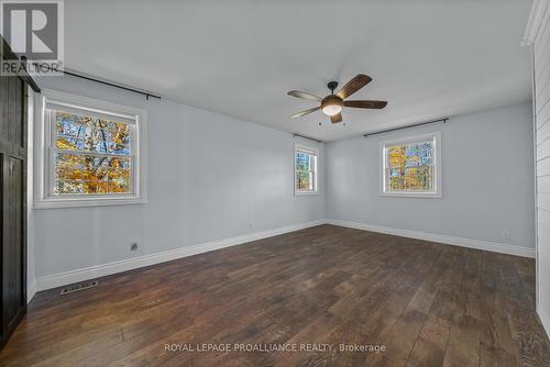 26 Smith Road, Belleville, ON - Indoor Photo Showing Other Room