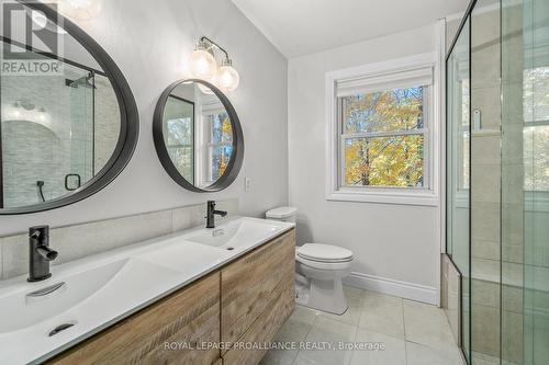 26 Smith Road, Belleville, ON - Indoor Photo Showing Bathroom