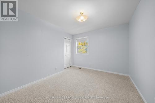 26 Smith Road, Belleville, ON - Indoor Photo Showing Other Room