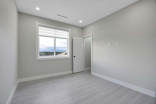 14761 62 Avenue, Surrey, colombie-britannique - Indoor Photo Showing Other Room