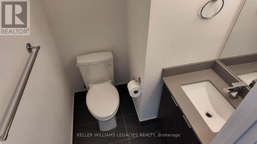 704 - 2916 Highway 7 Road, Vaughan, ON - Indoor Photo Showing Bathroom