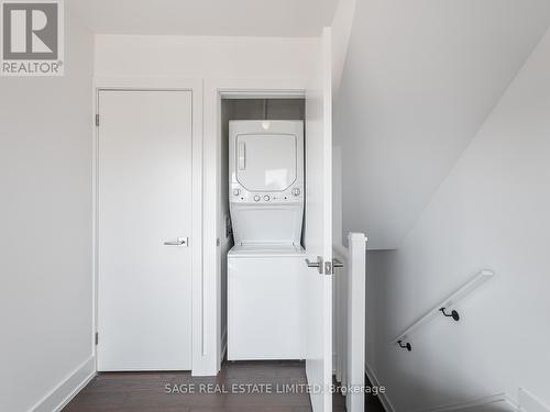 109 - 1183 Dufferin Street, Toronto, ON - Indoor Photo Showing Laundry Room