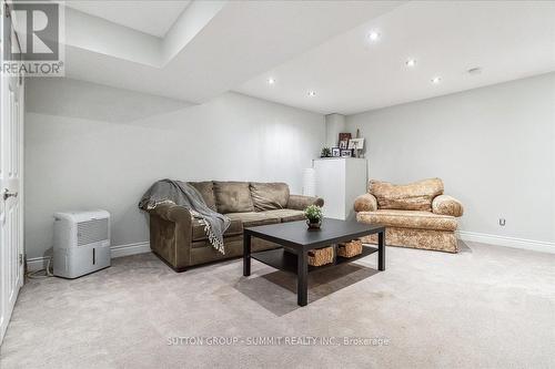 5129 Mount Nemo Crescent, Burlington, ON - Indoor Photo Showing Living Room