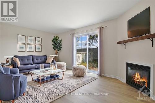 110 Clarkson Crescent, Ottawa, ON - Indoor Photo Showing Living Room With Fireplace