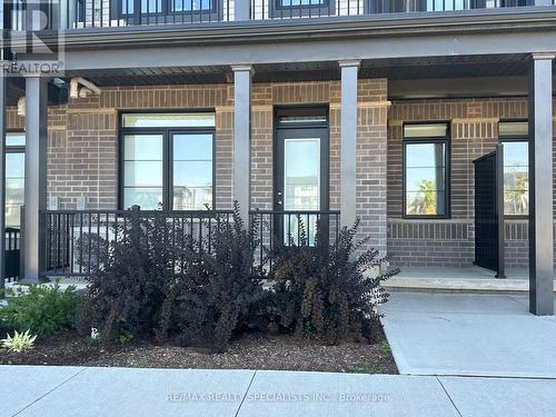 120 Wheat Lane, Kitchener, ON - Outdoor With Balcony