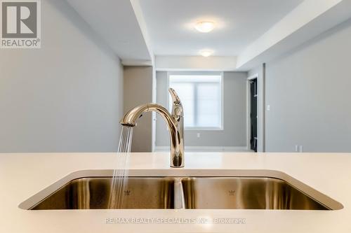 120 Wheat Lane, Kitchener, ON - Indoor Photo Showing Kitchen With Double Sink