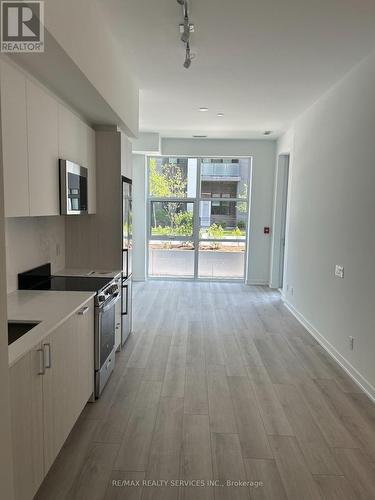 102 - 1787 St Clair Avenue E, Toronto, ON - Indoor Photo Showing Kitchen