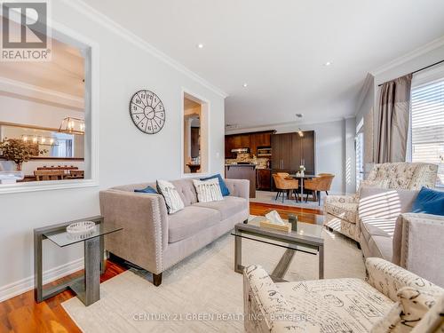 438 Harkin Place, Milton, ON - Indoor Photo Showing Living Room