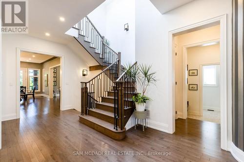 1285 Mineola Gardens, Mississauga, ON - Indoor Photo Showing Other Room