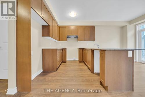 13 Steer Road, Erin, ON - Indoor Photo Showing Kitchen