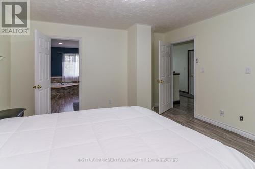 1070 Tally-Ho Winter Park Road, Lake Of Bays, ON - Indoor Photo Showing Bedroom