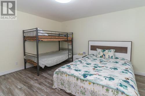 1070 Tally-Ho Winter Park Road, Lake Of Bays, ON - Indoor Photo Showing Bedroom