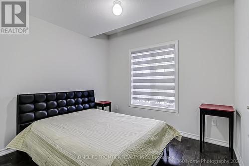 195 Beechborough Crescent, East Gwillimbury, ON - Indoor Photo Showing Bedroom