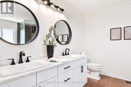 13 Dance Street, Collingwood, ON - Indoor Photo Showing Bathroom