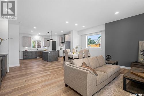 124A 106Th Street W, Saskatoon, SK - Indoor Photo Showing Living Room