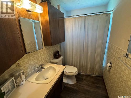 238 3Rd Avenue Ne, Preeceville, SK - Indoor Photo Showing Bathroom