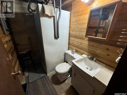 238 3Rd Avenue Ne, Preeceville, SK - Indoor Photo Showing Bathroom