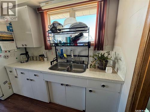 238 3Rd Avenue Ne, Preeceville, SK - Indoor Photo Showing Kitchen With Double Sink