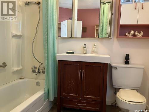 310 Hanson Lake Road, Smeaton, SK - Indoor Photo Showing Bathroom