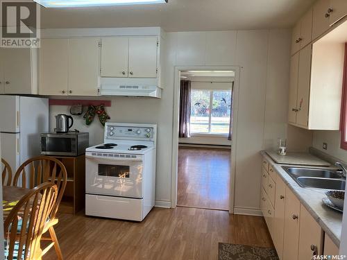 310 Hanson Lake Road, Smeaton, SK - Indoor Photo Showing Kitchen With Double Sink