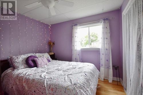 5632 Penetanguishene Road, Springwater, ON - Indoor Photo Showing Bedroom