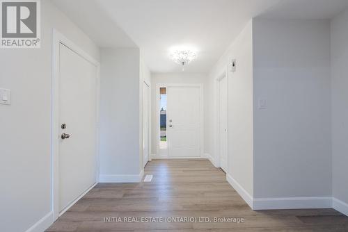 1762 Jalna Boulevard, London, ON - Indoor Photo Showing Other Room