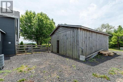 28286 Duff Line, Dutton/Dunwich (Dutton), ON - Outdoor With Exterior