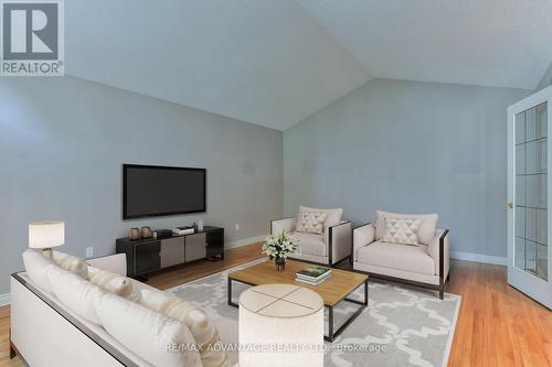 548 Rosecliffe Terrace, London, ON - Indoor Photo Showing Living Room