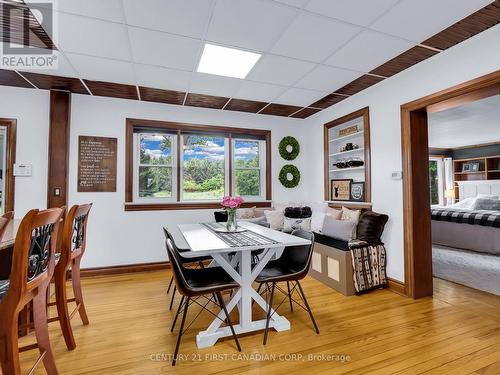 13660 Longwoods Road, Chatham-Kent (Thamesville), ON - Indoor Photo Showing Dining Room